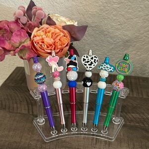🩷Handcrafted Beaded Pens New